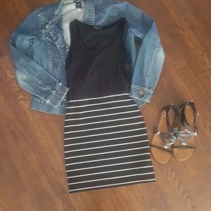 Forever 21 fitted dress size M